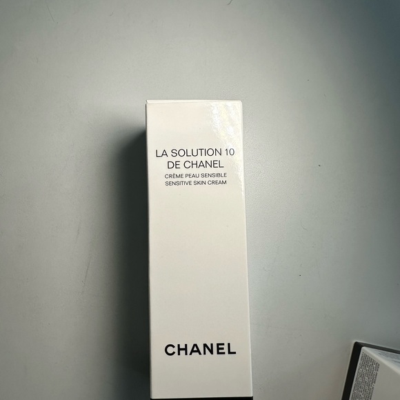 CHANEL La Solution 10 Sensitive Skin Cream - new and sealed - Picture 1 of 1